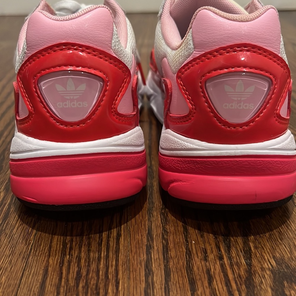 Adidas Falcon Shoes - Picture 4 of 15